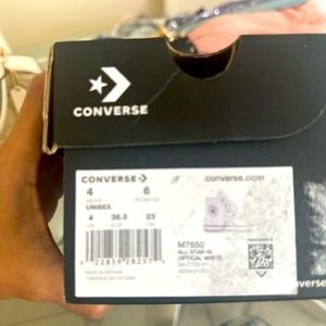 Converse women size 6